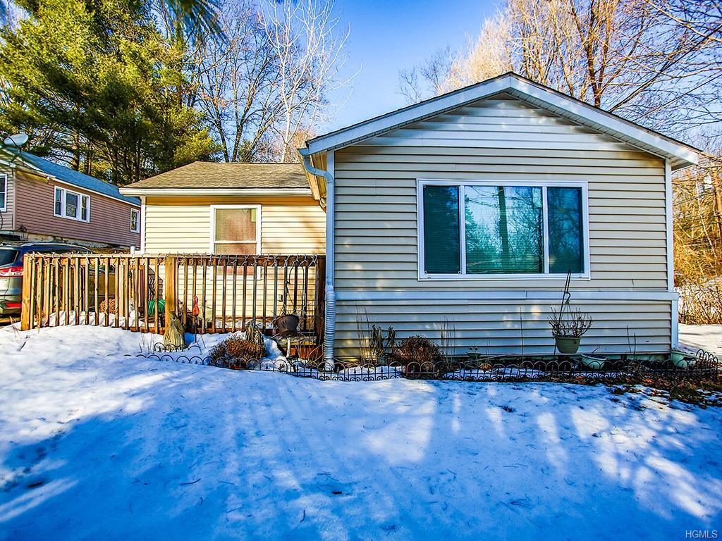 2 Lake View Drive - Photo 1