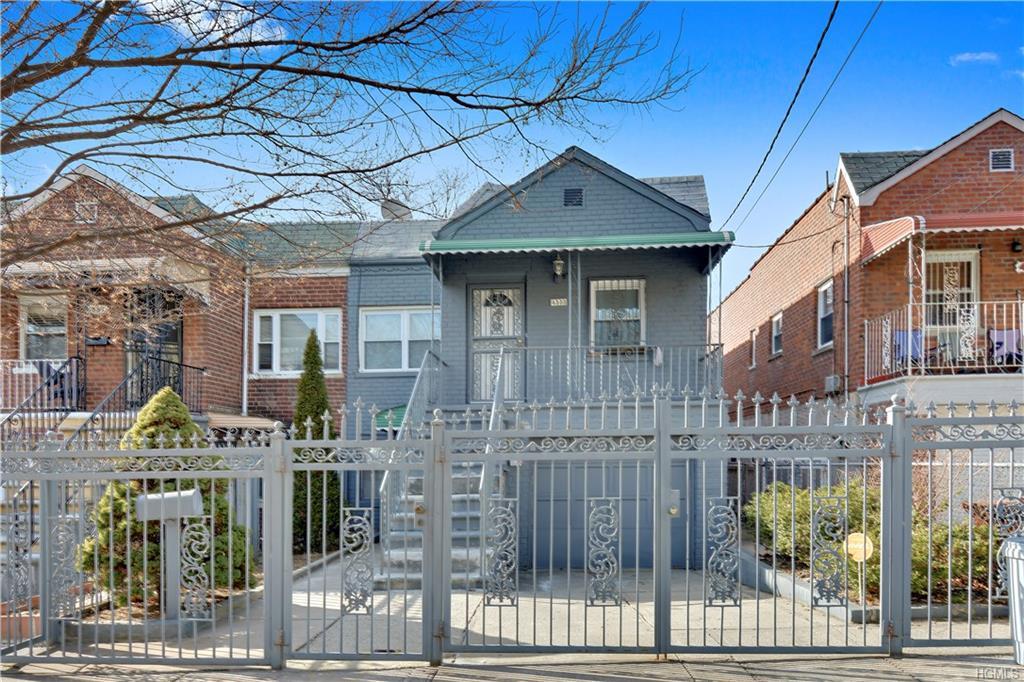 4333 Wilder Avenue - Photo 1