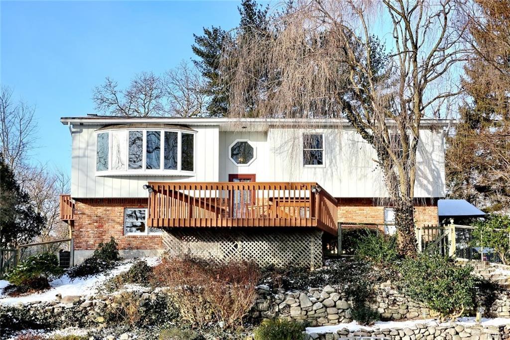 142 Rose Road - Photo 1