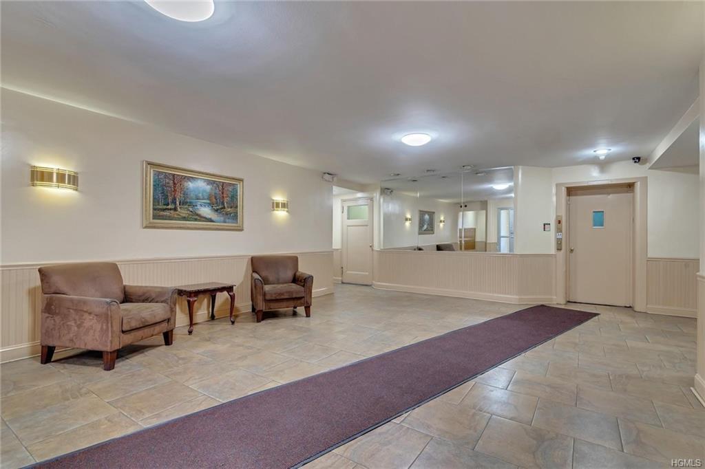 245 Bronx River Road - Photo 1