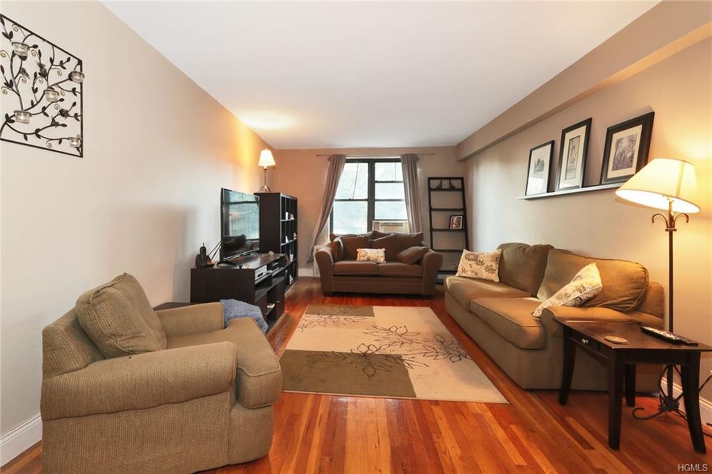 4315 Webster Avenue - Photo 1