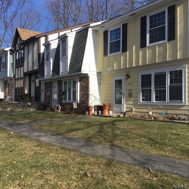 107 Vista Drive - Photo 1