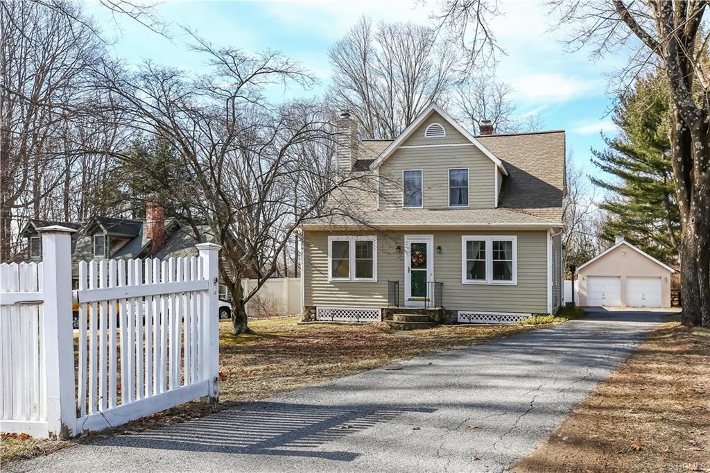 370 Goldens Bridge Road - Photo 1