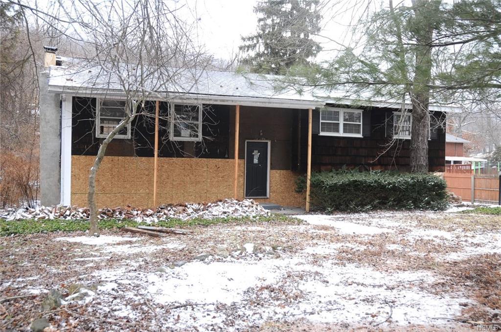 53 Villa Parkway - Photo 1