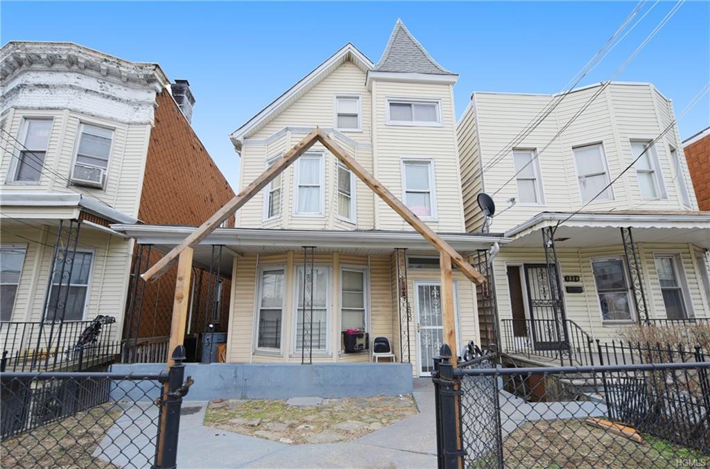 1830 Holland Avenue - Photo 1