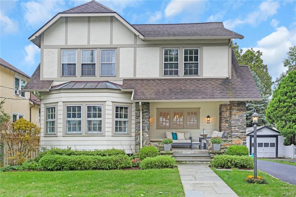 45 Oakwood Avenue - Photo 1