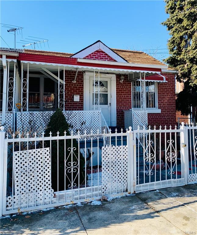 2961 Morgan Avenue - Photo 1