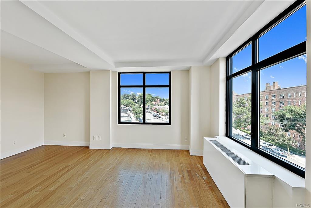 3536 Cambridge Avenue - Photo 1