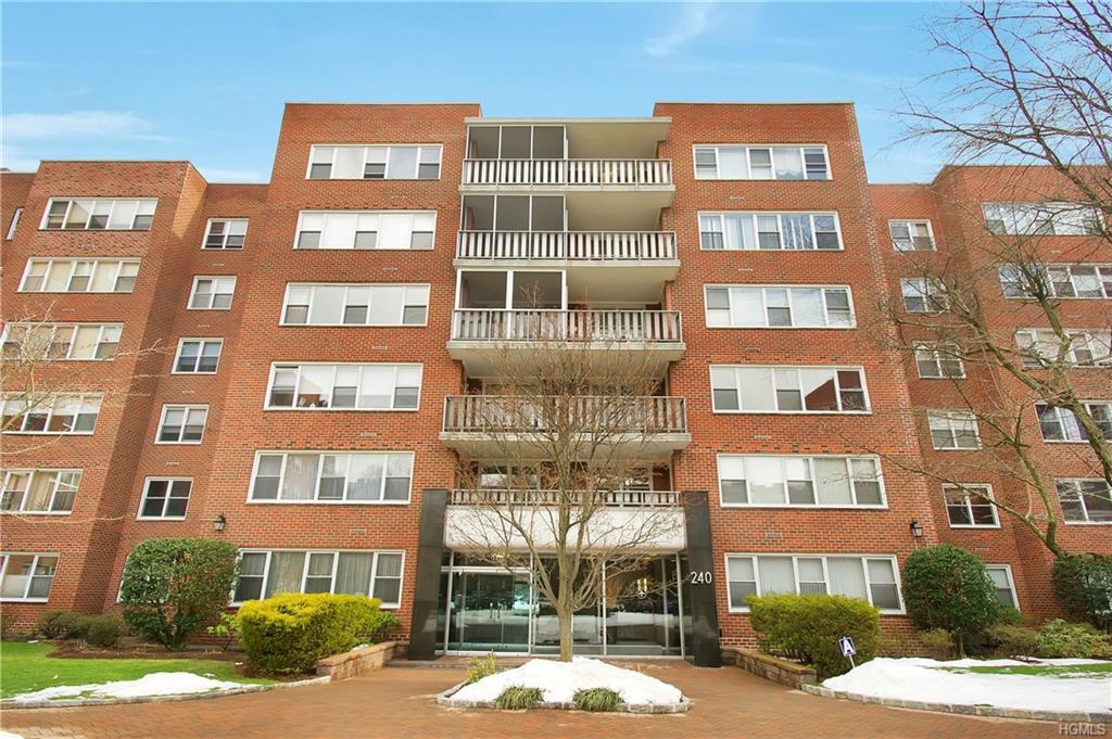 240 Garth Road - Photo 1