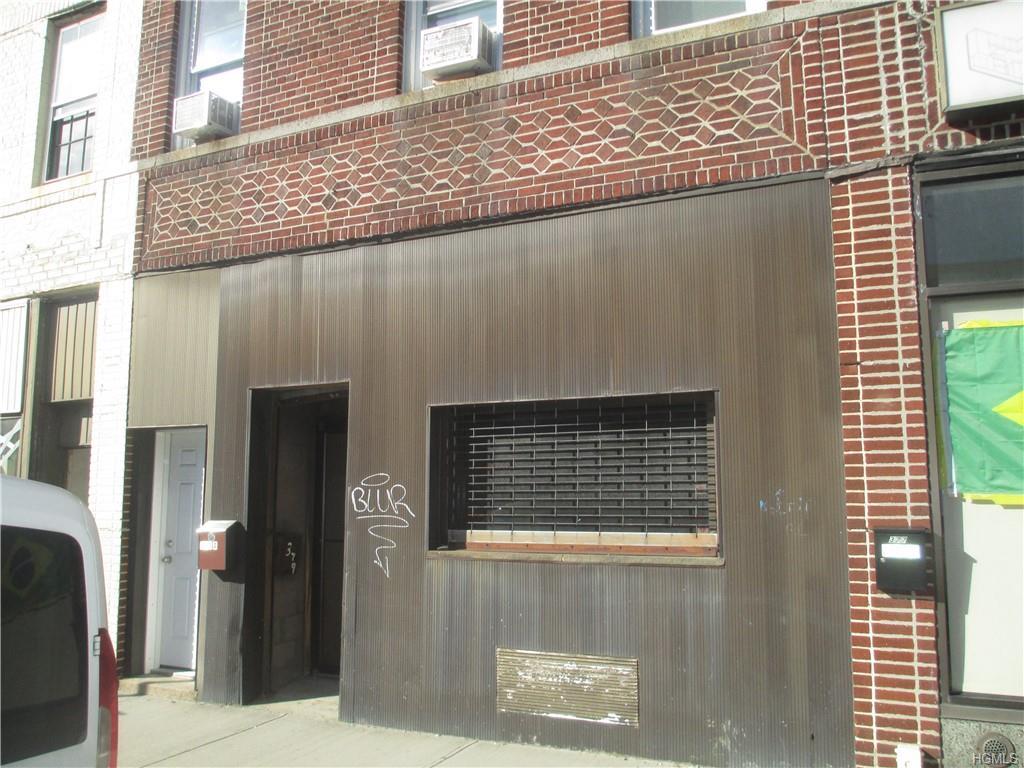379 Huguenot Street - Photo 1