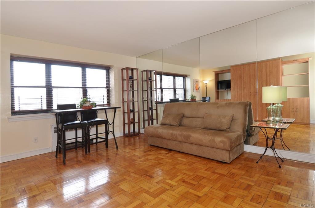 40 Fleetwood Avenue - Photo 1