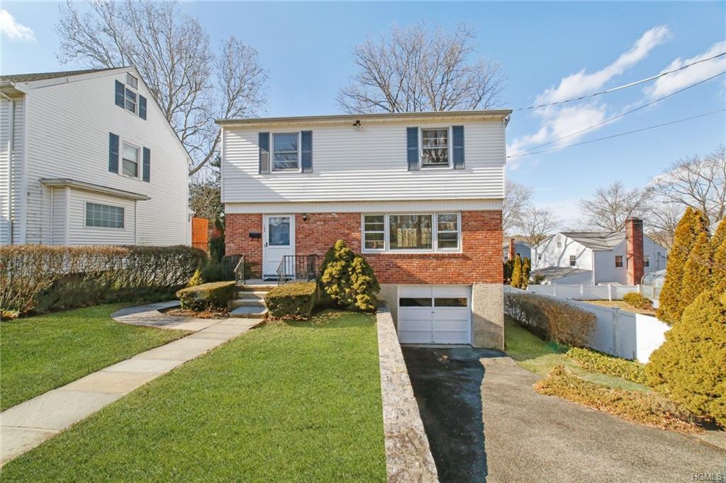 103 Highview Avenue - Photo 1