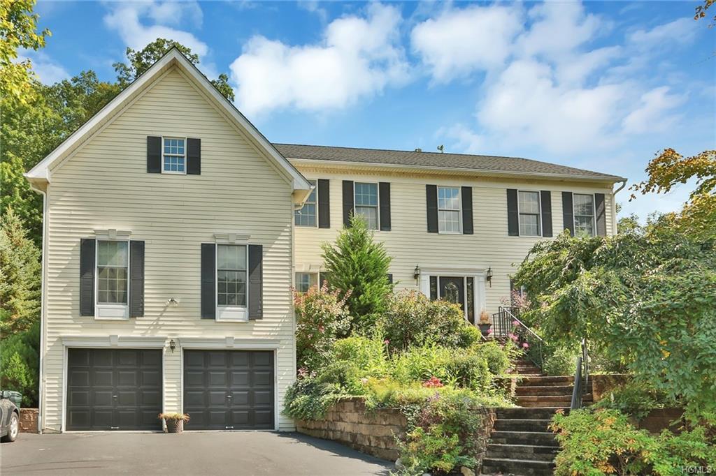 39 Carlton Drive - Photo 1