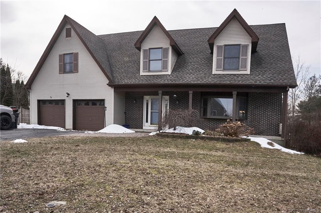 44 Kenilworth Lane - Photo 1