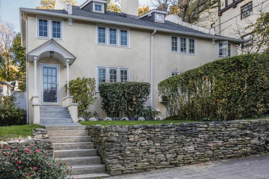 68 Kensington Road - Photo 1