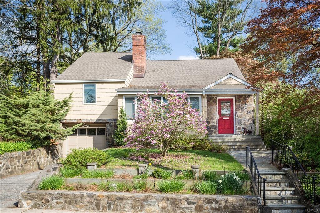 44 Sunset Drive - Photo 1
