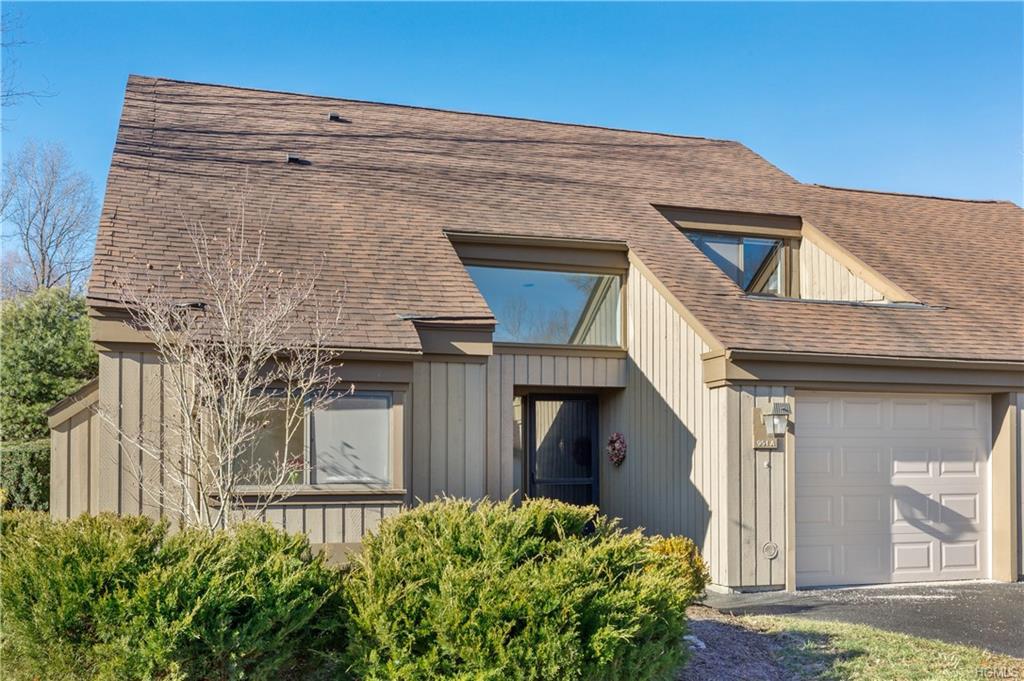 951 Heritage Hills - Photo 1