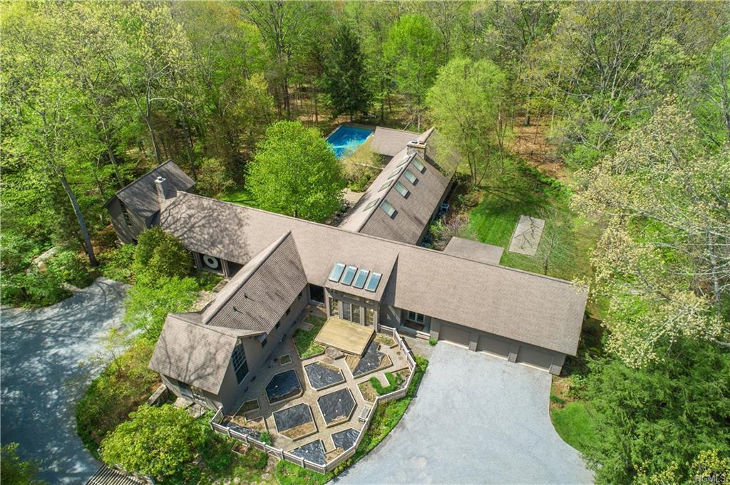 31 Old Snake Hill Road - Photo 1