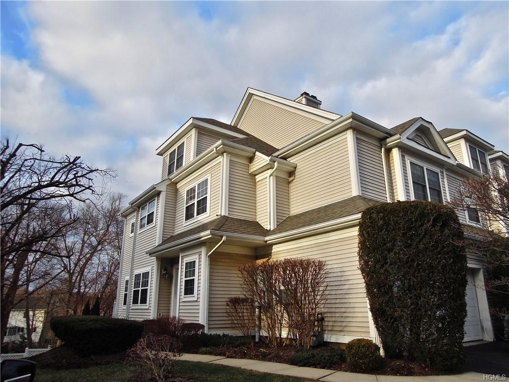 17 Underhill Drive - Photo 1