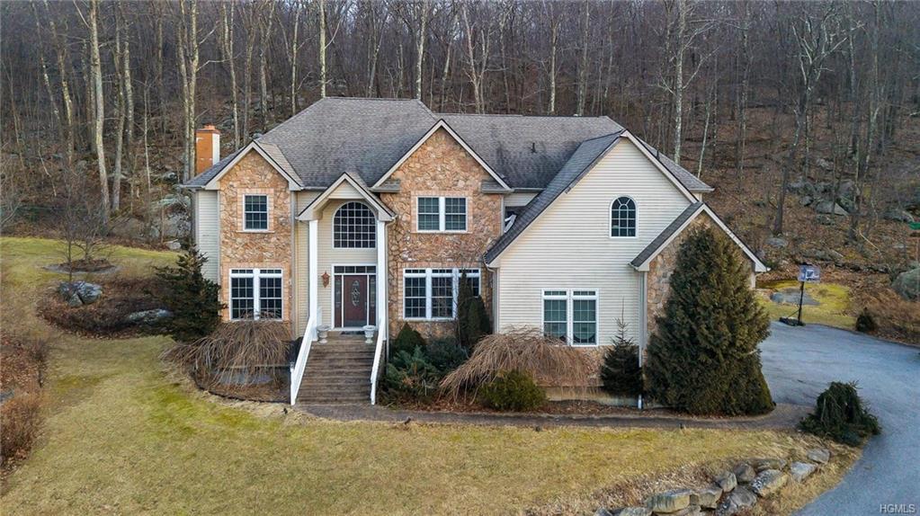 74 Emma Way - Photo 1