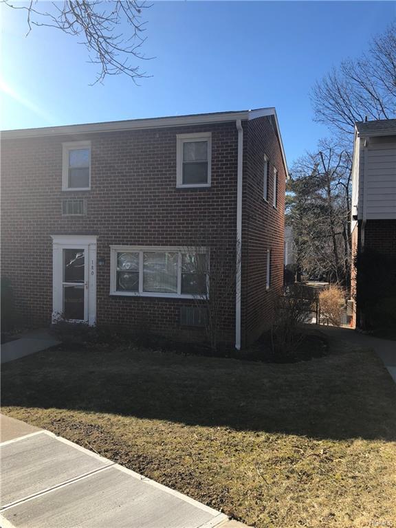 180 Charter Circle - Photo 1
