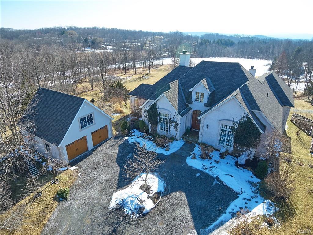 237 Pumpkin Lane - Photo 1