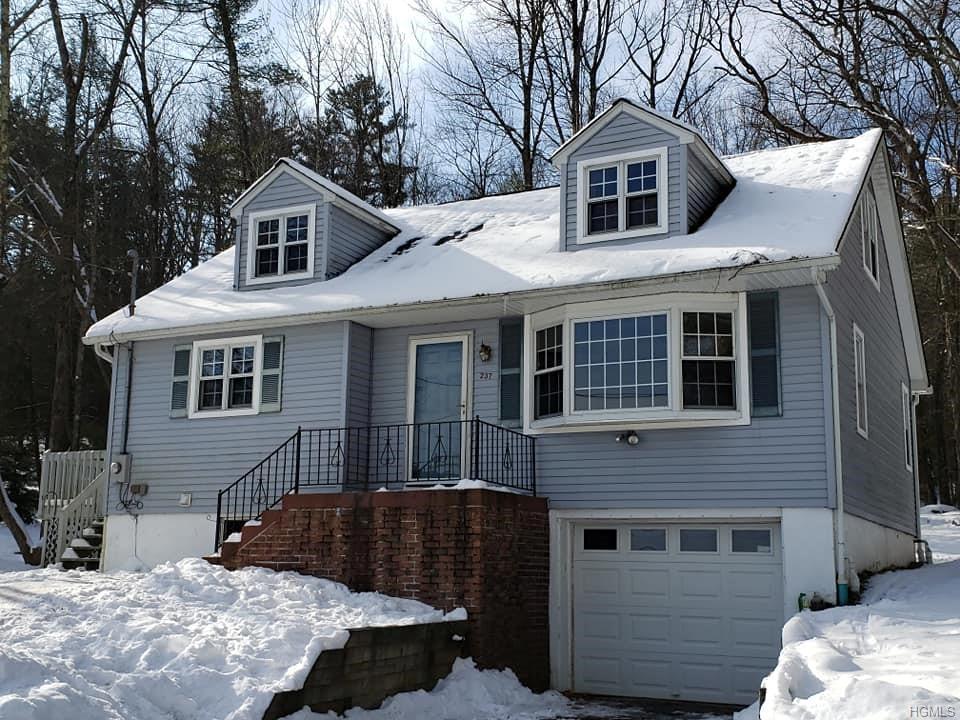 237 Eldred Yulan Road - Photo 1