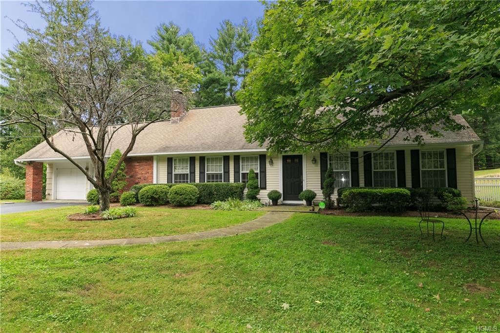 93 Sleepy Hollow Road - Photo 1