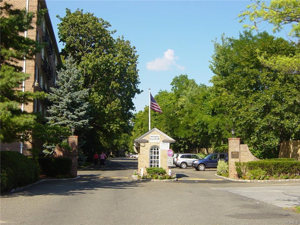 1 Consulate Drive - Photo 1