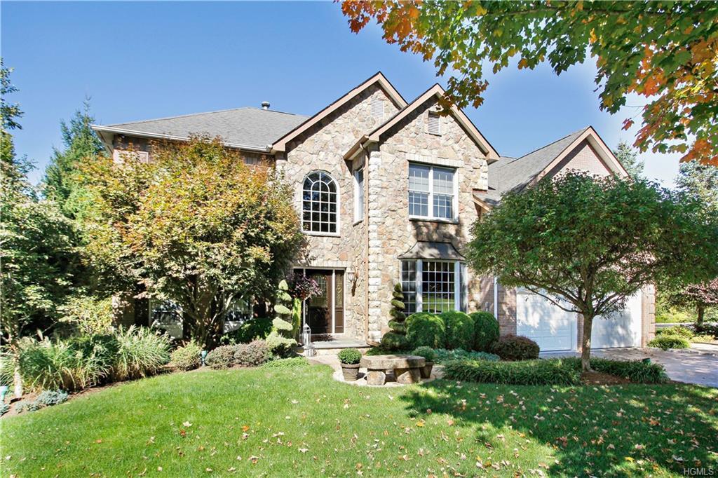 7 Carlton Drive - Photo 1