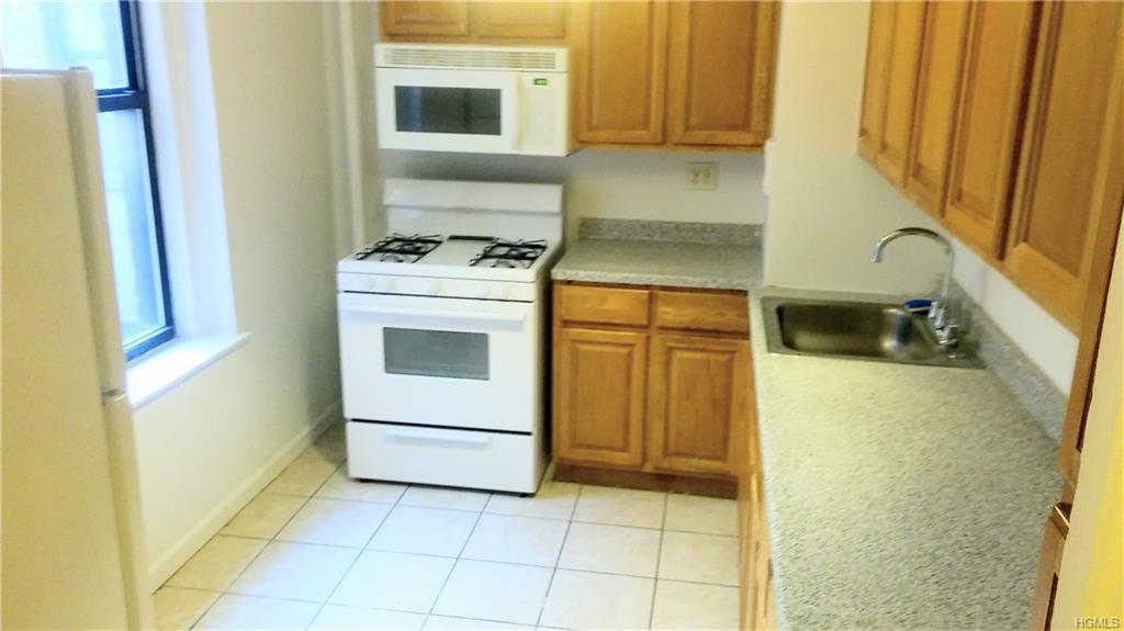 2187 Holland Avenue - Photo 1