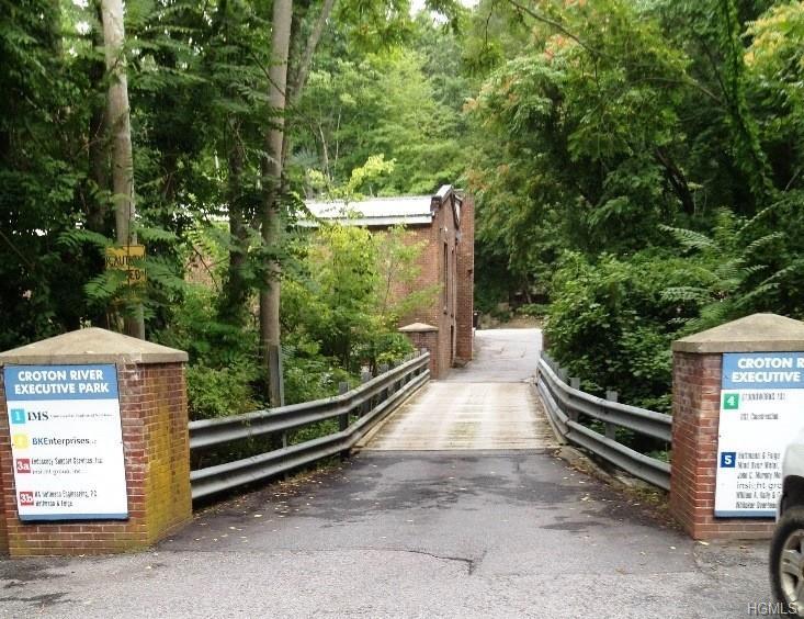 1-5 Fallsview - Photo 1