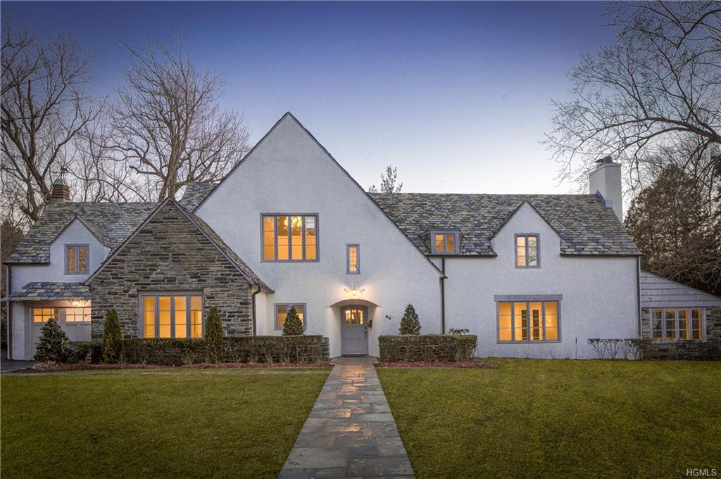 60 Hampshire Road - Photo 1