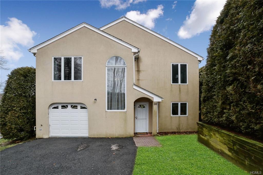 100 Chateau Lane - Photo 1