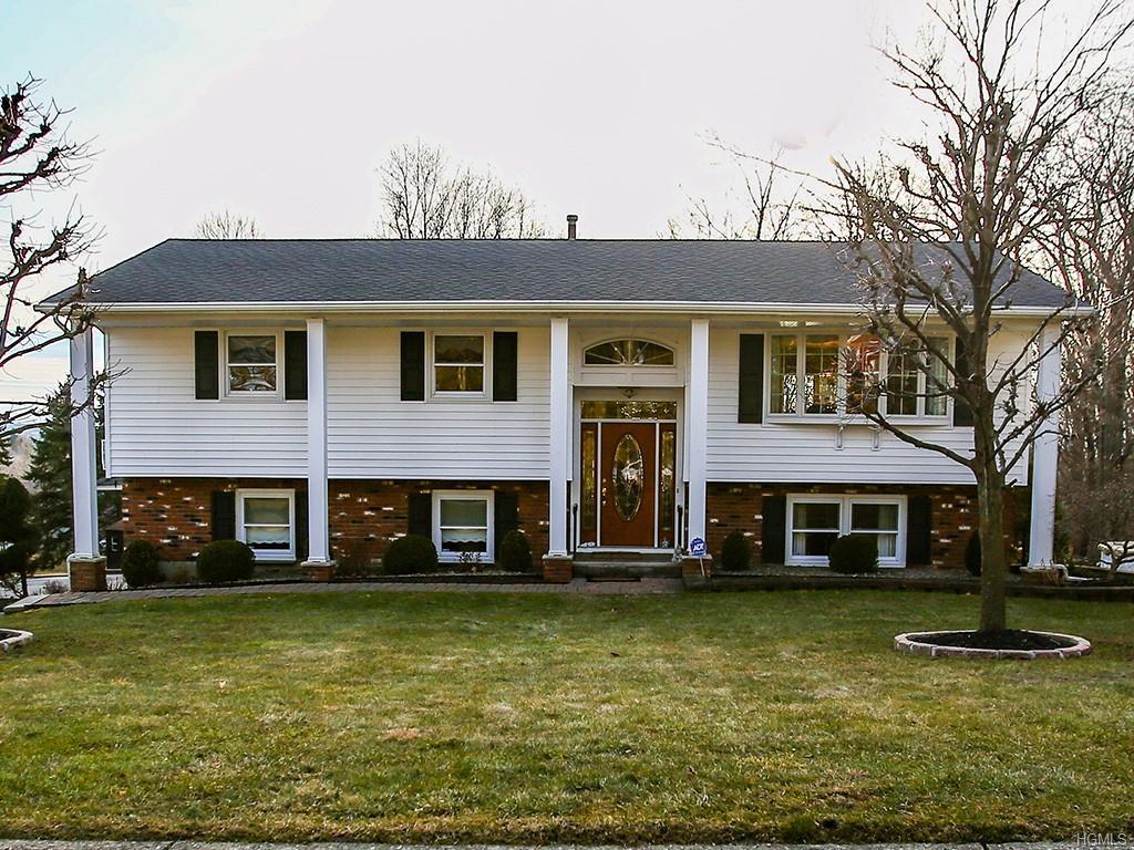 4 Robert Drive - Photo 1