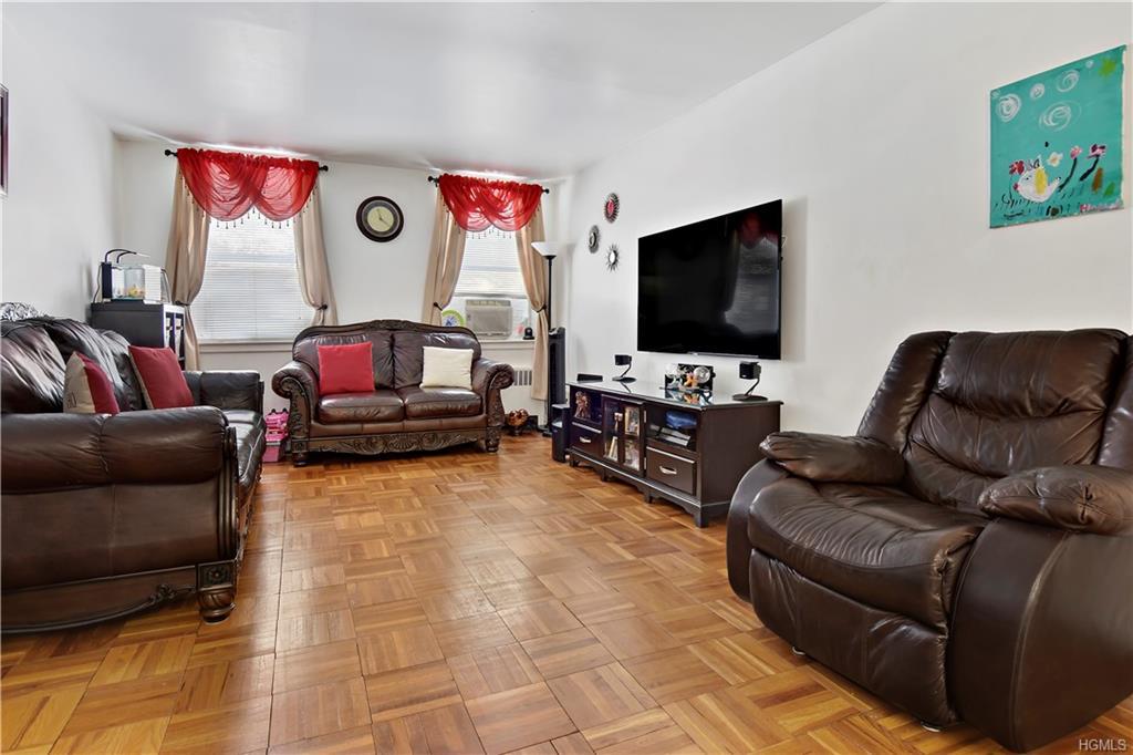 755 Bronx River Road - Photo 1