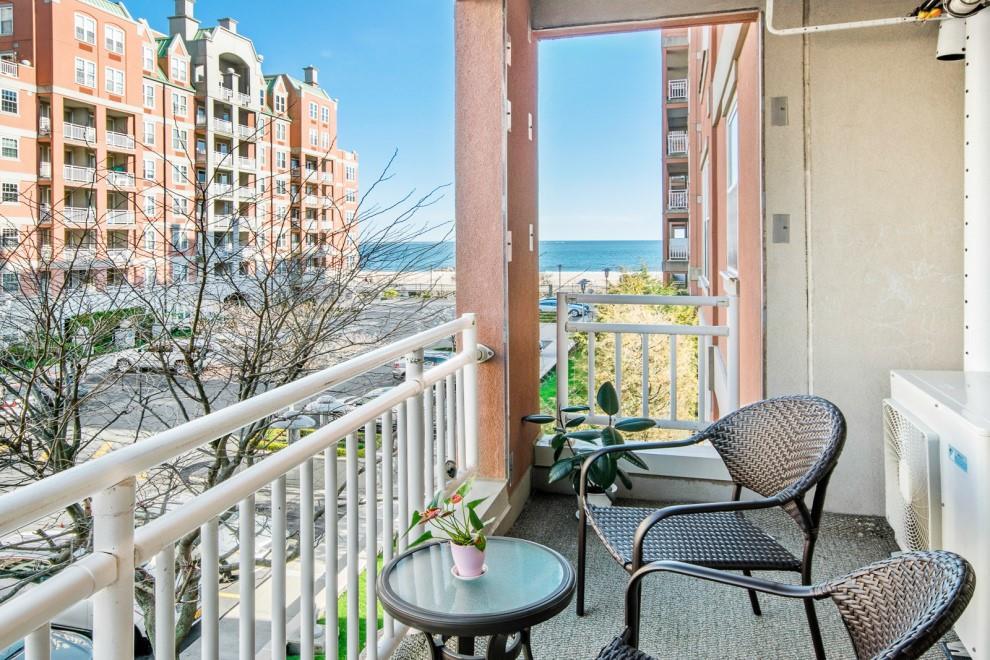105 Oceana Drive - Photo 1