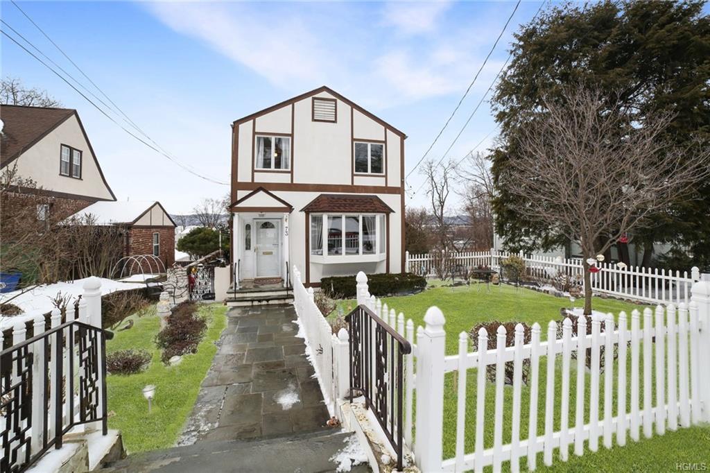 73 Riverview Avenue - Photo 1