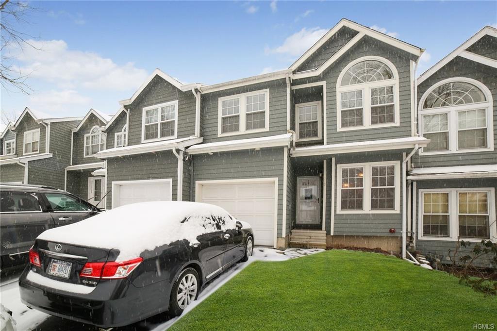 119 Pinebrook Drive - Photo 1