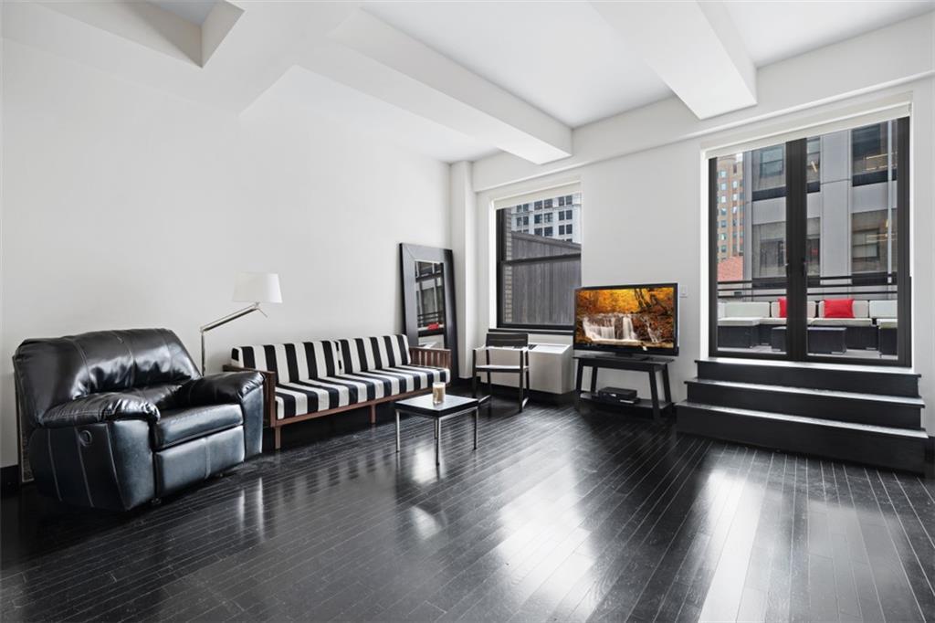 20 Pine Street - Photo 1