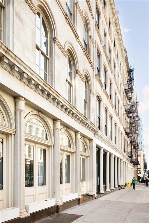 41 Warren Street - Photo 1