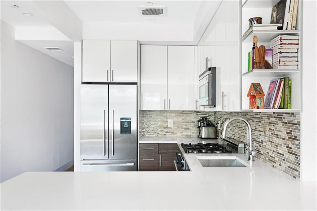 33-37 Madison Street - Photo 1