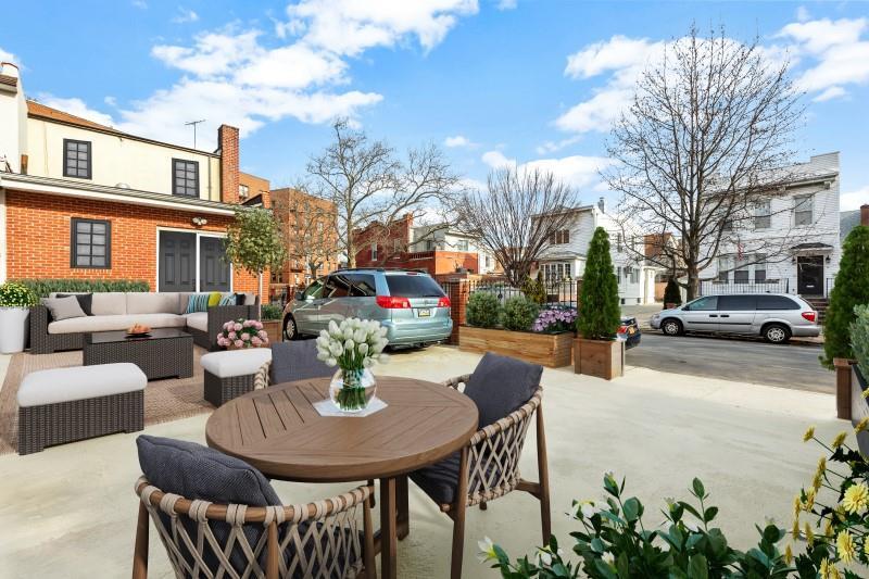 730 Foster Avenue - Photo 1