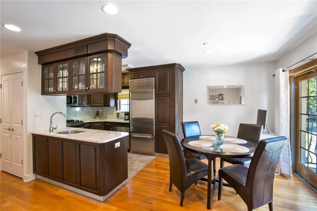 734 5th Street - Photo 1