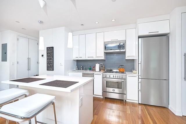 51 128th Street - Photo 1