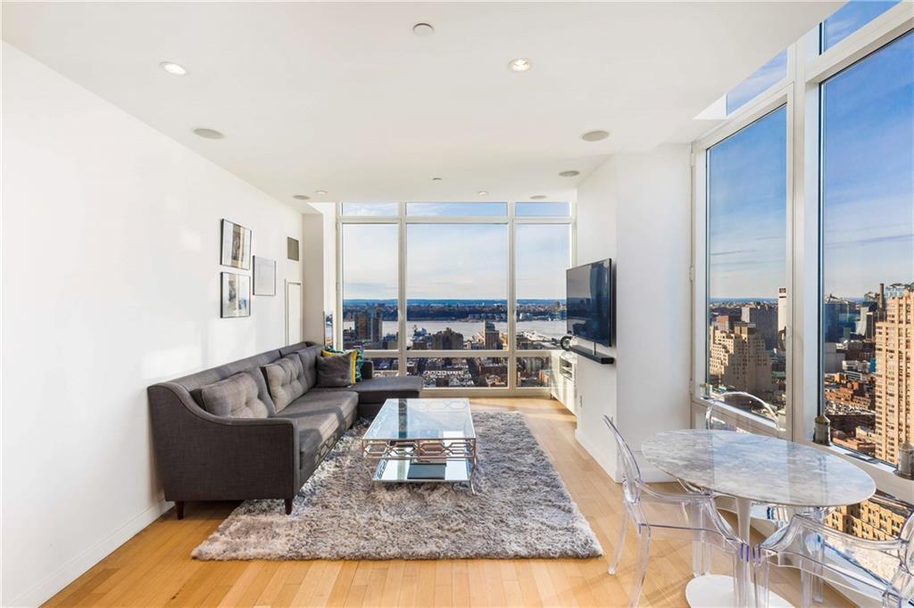247 46th Street - Photo 1