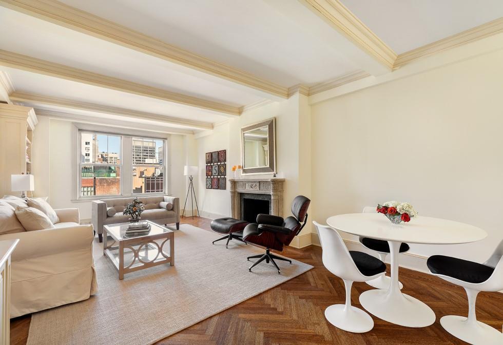 575 Park Avenue - Photo 1