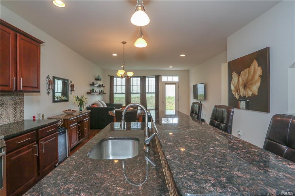 2 Rosecrest Court - Photo 1