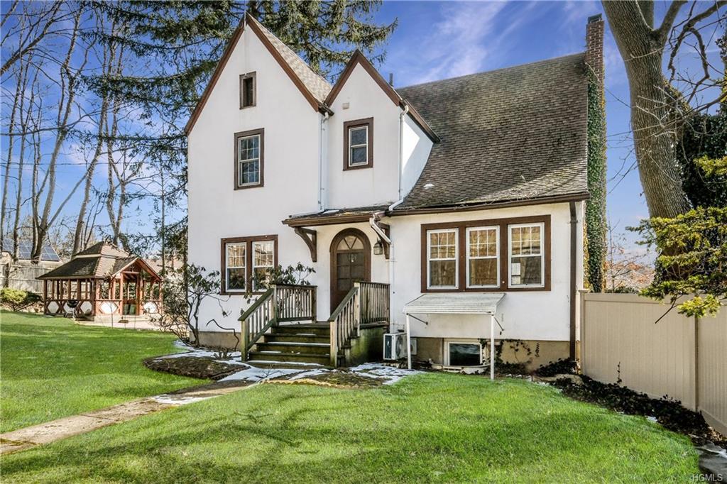 1 Spencer Court - Photo 1