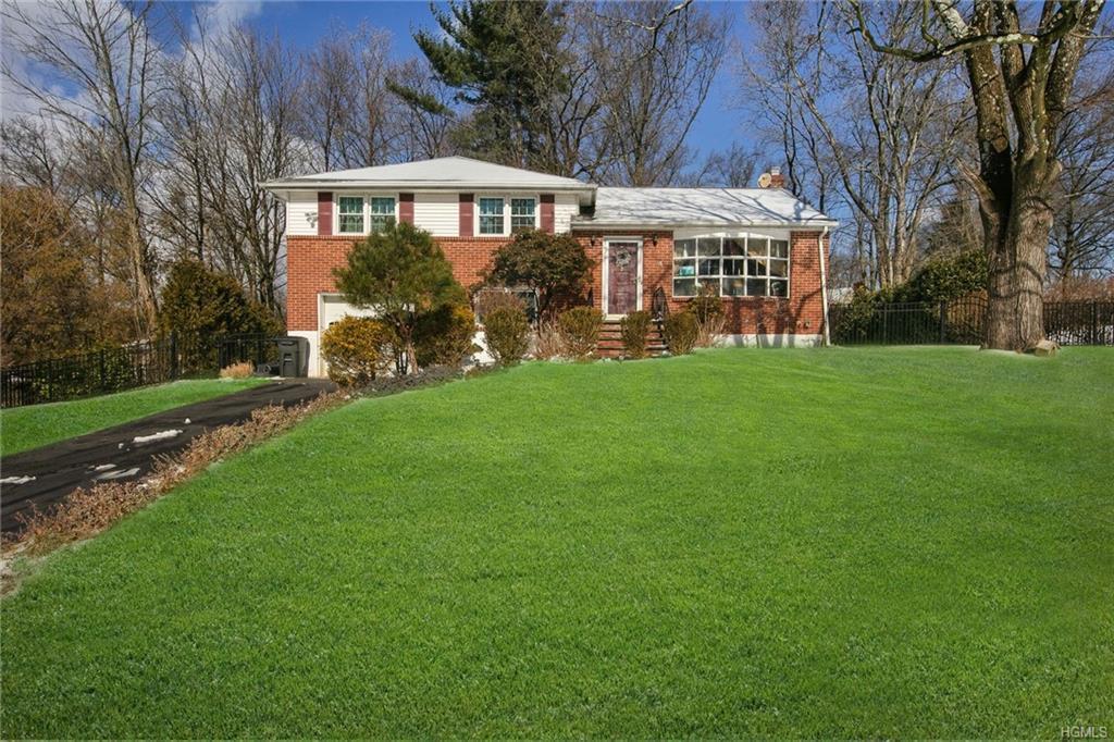 7 Forest Avenue - Photo 1